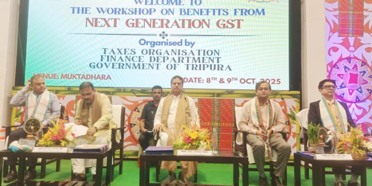 দেশে GST চালুর ফলে রাজস্ব বৃদ্ধির পাশাপাশি মজবুত হয়েছে দেশের অর্থনীতি, উন্নয়নের গতিতে নতুন দিশা