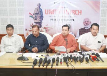 ‘ঐক্য মিছিল’কে ঘিরে সাংবাদিক সম্মেলনে মন্ত্রী টিঙ্কু রায়ের বক্তব্য