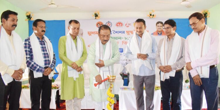 মুখ্যমন্ত্রী সুস্থ শৈশব সুস্থ কৈশোর অভিযান ৮.০ এর আওতায় পশ্চিম ত্রিপুরা জেলার উদ্বোধনী অনুষ্ঠান সম্পন্ন। অনুষ্ঠানে উপস্থিত ছিলেন বিশিষ্ট অতিথিবৃন্দ ও শিক্ষাবিদেরা।