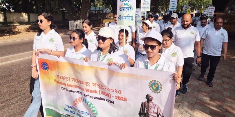 আর্থিক সতর্কতা ও দুর্নীতি বিরোধী সচেতনতার বার্তা নিয়ে অভয়নগরে ত্রিপুরা গ্রামীণ ব্যাঙ্কের উদ্যোগে অনুষ্ঠিত হল সতর্কতা সচেতনতা সপ্তাহ ২০২৫।