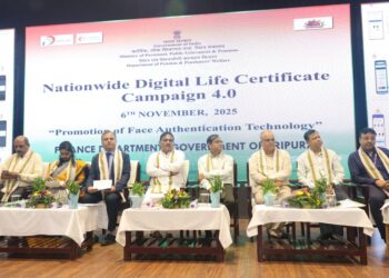 ডিজিটাল লাইফ সার্টিফিকেট ক্যাম্পেইন 4.0 (জীবন প্রমাণ) উপলক্ষে রাজধানীর মুক্তধারা অডিটোরিয়ামে অনুষ্ঠিত রাজ্যস্তরীয় কর্মশালার উদ্বোধন করলেন অর্থমন্ত্রী প্রনজিৎ সিংহ রায়।