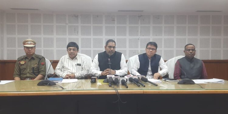 লাইট হাউস প্রকল্পের কাজে গতি— আগামী মে মাসেই সম্পূর্ণ হওয়ার আশাবাদ রাজ্য নগরোন্নয়ন সচিব অভিষেক সিং-এর। কাজের জটিলতা দূর হওয়ায় দ্রুত অগ্রগতির ইঙ্গিত।