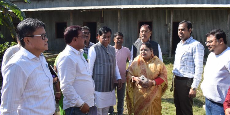 রাজধানীর মাস্টার পাড়ায় নির্মিত হতে চলেছে ৫.৫ এমএল ক্ষমতাসম্পন্ন ওয়াটার ট্রিটমেন্ট প্ল্যান্ট। শহরে পানীয় জলের সংকট দূর করতে প্রয়োজনীয় পদক্ষেপের কথা জানালেন আগরতলা পুরনিগমের মেয়র দীপক মজুমদার।