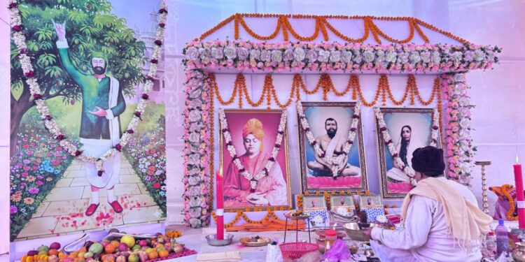 নাগেরজলা এলাকায় উৎসবের আবহে পালিত হল কল্পতরু উৎসব।