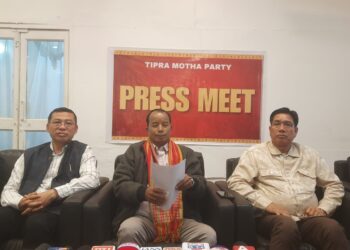 এডিসি উন্নয়ন তহবিল খরচে অনিয়ম নিয়ে রাজ্য সরকারের বক্তব্যকে খারিজ করল মথা। উল্টে শাসক দলের বিরুদ্ধে তোলা হল গুরুতর অভিযোগ।