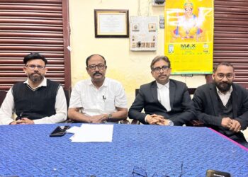 একসাথে দু’টি গুরুত্বপূর্ণ সাফল্যের কথা জানিয়ে রাজ্য সরকারকে কৃতজ্ঞতা জানাল ত্রিপুরা বার অ্যাসোসিয়েশন। পশ্চিম জেলা ভোক্তা আদালতের সভাপতি গৌতম সরকার অপসারণ ইস্যুতে সংগঠনের অবস্থান স্পষ্ট করেন সভাপতি মৃণাল কান্তি বিশ্বাস, সম্পাদক কৌশিক ইন্দু এবং আইনজীবী তপন সাহা।