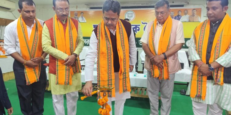 ৬ আগরতলা মন্ডলের সাংগঠনিক বৈঠকে উপস্থিত রাজ্যের মুখ্যমন্ত্রী , দলীয় কর্মীদের সাংগঠনিক শক্তি বাড়ানোর বার্তা দিলেন।