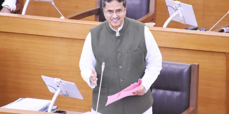 নতুন অধ্যক্ষ হিসেবে দায়িত্ব গ্রহণ করায় রামপদ জমাতিয়া-কে শুভেচ্ছা ও ধন্যবাদ জানালেন মুখ্যমন্ত্রী ডাঃ মানিক সাহা।