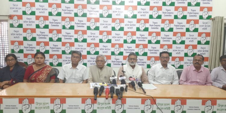 ADC ভোটে জোট রাজনীতি তুঙ্গে—TPP ও গণমঞ্চকে সঙ্গে নিয়ে কংগ্রেসের ত্রিমুখী জোট, আগামীকাল প্রার্থী ঘোষণা; ২৮টি আসনেই লড়াইয়ের বার্তা প্রদেশ কংগ্রেসের।