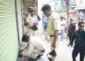 আগরতলা পুর নিগমের একাধিকবার নোটিশ সত্ত্বেও দীর্ঘদিন ভাড়া বকেয়া থাকায় অবশেষে কঠোর পদক্ষেপ—মহারাজগঞ্জ বাজারের নেতাজী সুভাষ রোডে অবস্থিত ওম ট্রেডার্সের ঘর সিল করল নিগম কর্তৃপক্ষ।