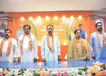 বিজেপির ৪৬তম প্রতিষ্ঠা দিবসে রাজ্যজুড়ে উৎসবমুখর পরিবেশ। প্রদেশ কমিটির উদ্যোগে বিভিন্ন কর্মসূচির মধ্য দিয়ে দিবসটি পালিত হচ্ছে।