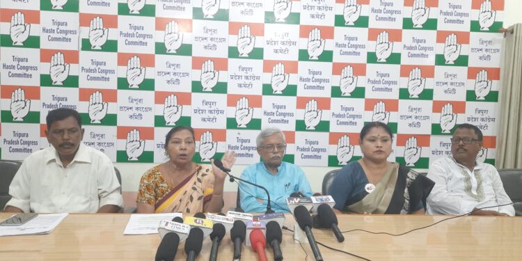 আন্দোলনের প্রতিফলনে নারী শক্তি বন্ধন অধিনিয়ন বিল পাশ করতে পারেনি বিজেপি সরকার সাংবাদিক সম্মেলনে জানান প্রদেশ কংগ্রেস নেতৃবৃন্দ। 