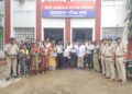 পশ্চিম থানার উদ্যোগে উদ্ধার ৩৫টি হারানো মোবাইল মালিকদের হাতে তুলে দিলেন ওসি রানা চ্যাটার্জী ও পুলিশ দল