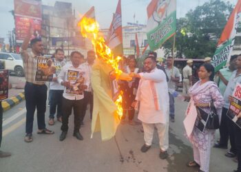 NEET প্রশ্নফাঁস কাণ্ডে তীব্র ক্ষোভ প্রকাশ করে আগেই সরব হয়েছে প্রদেশ যুব কংগ্রেস।