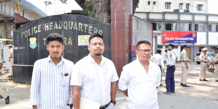 পুলিশ মহা নির্দেশকের কাছে বিভিন্ন দাবি তুলে ধরে ডেপুটেশন দিল তিপ্রা মথা।