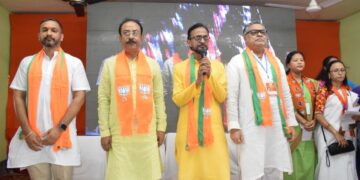 রাজধানীর কামিনী কুমার মেমোরিয়াল স্কুলে বিজেপির পন্ডিত দীনদয়াল উপাধ্যায় প্রশিক্ষণ মহা অভিযান পর্বে অংশ নিলেন মন্ডল স্তরের নেতৃবৃন্দ। দলীয় আদর্শ ও সংগ্রামের পথনির্দেশ দিতেই এই প্রশিক্ষণ কর্মসূচি।