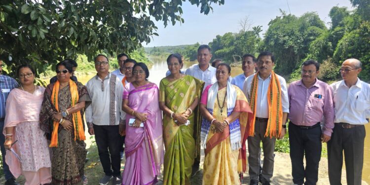 জনগণের পাশে থেকে বাস্তব পরিস্থিতি বোঝার লক্ষ্যে বিধায়ক দলের গুরুত্বপূর্ণ পরিদর্শন।