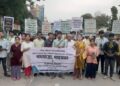 ব্রেকথ্রু সায়েন্স সোসাইটির উদ্যোগে বিশ্ব পরিবেশ দিবস উপলক্ষে রাজধানীতে অনুষ্ঠিত হলো সচেতনতামূলক শোভাযাত্রা ও বৃক্ষ বিতরণ কর্মসূচি। রবীন্দ্র শতবার্ষিকী ভবনের সামনে থেকে শুরু হওয়া এই শোভাযাত্রা প্যারাডাইস চৌমুনীতে গিয়ে সমাপ্ত হয়। পরিবেশ রক্ষায় জনসচেতনতা গড়ে তোলাই ছিল এদিনের মূল লক্ষ্য। 