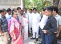 রাজধানীর পোস্ট অফিস চৌমুহনী থেকে নেতাজী চৌমুহনী পর্যন্ত বিভিন্ন এলাকার পরিকাঠামো ও নাগরিক পরিষেবার পরিস্থিতি সরেজমিনে পরিদর্শন করলেন আগরতলা পুর নিগমের মেয়র দীপক মজুমদার। তাঁর সঙ্গে ছিলেন মেয়র-ইন-কাউন্সিলর রত্না দত্তসহ পুর নিগমের অন্যান্য প্রতিনিধিরা।