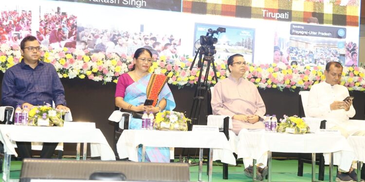 রেগা শ্রমিকদের জন্য সুখবর, দৈনিক মজুরি বাড়িয়ে ৩০০ টাকা।
