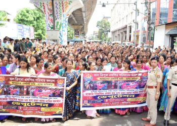 ১০ দফা দাবিতে আন্দোলনে ত্রিপুরা SPO পরিবার কল্যাণ, পুলিশ কর্তৃপক্ষের কাছে ডেপুটেশন জমা।