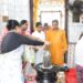 শ্রাবণের প্রথম সোমবারে শিব আরাধনায় মগ্ন ভক্তরা। আগরতলার বিভিন্ন শিবমন্দিরে জলাভিষেক ও পূজাকে কেন্দ্র করে ভোর থেকেই ভক্তদের ঢল।