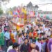 কয়েকদিনের রথযাত্রা উৎসবের পর আজ রাজধানীর জগন্নাথ বাড়িতে ভক্তি, আনন্দ ও উৎসবমুখর পরিবেশে পালিত হল উল্টো রথযাত্রা। সকাল থেকেই মন্দির প্রাঙ্গণে ভক্ত ও পুণ্যার্থীদের ঢল নামে। ধর্মীয় আচার-অনুষ্ঠান ও জয়ধ্বনির মধ্য দিয়ে জগন্নাথ, বলরাম ও সুভদ্রাকে রথে করে মন্দিরে ফিরিয়ে আনার এই ঐতিহ্যবাহী আয়োজন ঘিরে ছিল ব্যাপক উৎসাহ-উদ্দীপনা।
