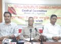 এডিসি নির্বাচনের ফল প্রকাশের তিন মাস অতিক্রান্ত হলেও এখনও কার্যনির্বাহী কমিটি গঠন না হওয়ায় প্রশাসনের ভূমিকা নিয়ে তীব্র প্রশ্ন তুলেছে উপজাতি গণমুক্তি পরিষদ। এ বিষয়ে প্রয়োজন হলে সুপ্রিম কোর্টের দ্বারস্থ হওয়ার ইঙ্গিত দিয়েই আজ আগরতলায় সাংবাদিক সম্মেলন করেন সংগঠনের নেতৃত্ব।
