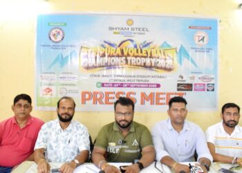 ত্রিপুরা সুন্দরী ভলিবল ফাউন্ডেশনের উদ্যোগে অনুষ্ঠিত হবে ত্রিপুরা ভলিবল চ্যাম্পিয়নশিপ। ত্রিপুরা ভলিবল অ্যাসোসিয়েশনের সহযোগিতায় আয়োজিত এই প্রতিযোগিতা নিয়ে সাংবাদিক সম্মেলনে বিস্তারিত কর্মসূচি তুলে ধরেন উদ্যোক্তারা।