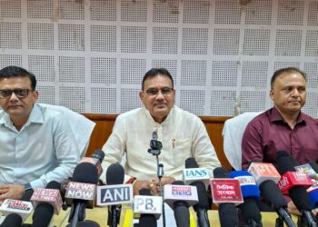 অর্থমন্ত্রীর সাংবাদিক সম্মেলনে গুরুত্বপূর্ণ বক্তব্য ও বিভিন্ন বিষয় নিয়ে বিস্তারিত আলোচনা।