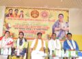 মহালয়ার পুণ্যলগ্নে ৮ নম্বর ওয়ার্ডের উদ্যোগে বস্ত্র বিতরণ অনুষ্ঠান। শারদীয়ার আনন্দ ও সম্প্রীতির বার্তা নিয়ে সকলের পাশে থাকার এক মানবিক উদ্যোগ। 