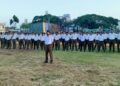 রাজধানীর প্রগতি বিদ্যাভবনের মাঠে এক অন্যরূপে রাজ্যের পরিবহনমন্ত্রী সুশান্ত চৌধুরী। আরএসএসের শতবর্ষ উদযাপন কর্মসূচির সমাপ্তি অনুষ্ঠানে মন্ত্রীর উপস্থিতি ঘিরে ছিল বিশেষ আকর্ষণ।